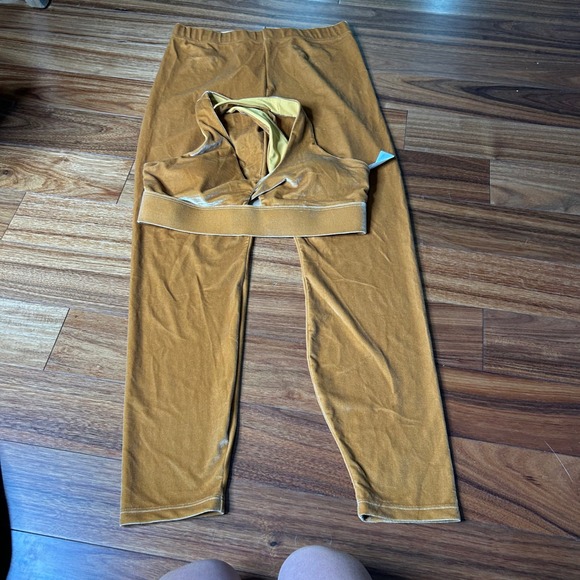 Fabletics Velour Outfit Set Top and Leggings Criss Cross Back Gold Athleisure - Picture 2 of 10